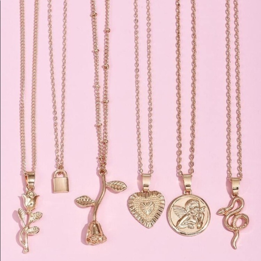 NEW!! 💛 6pc Charm Necklaces